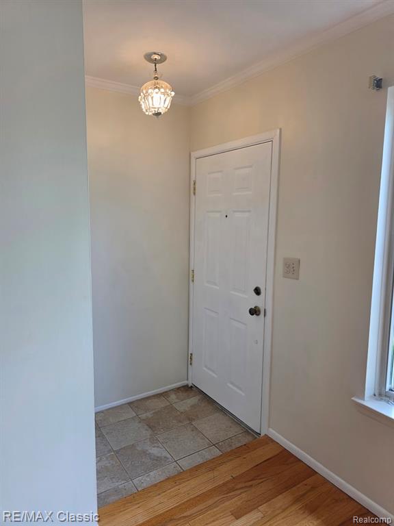 25714 Wexford Avenue, Warren, MI 48091 — Photo 4