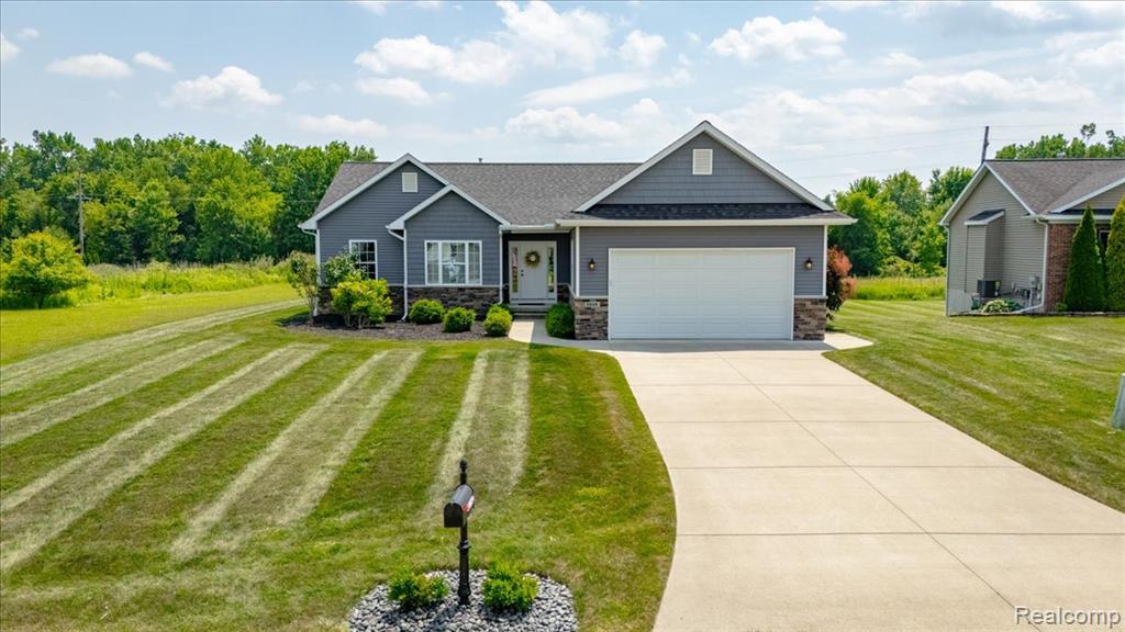 5606 Chatham Lane, Grand Blanc, MI 48439 — Photo 3