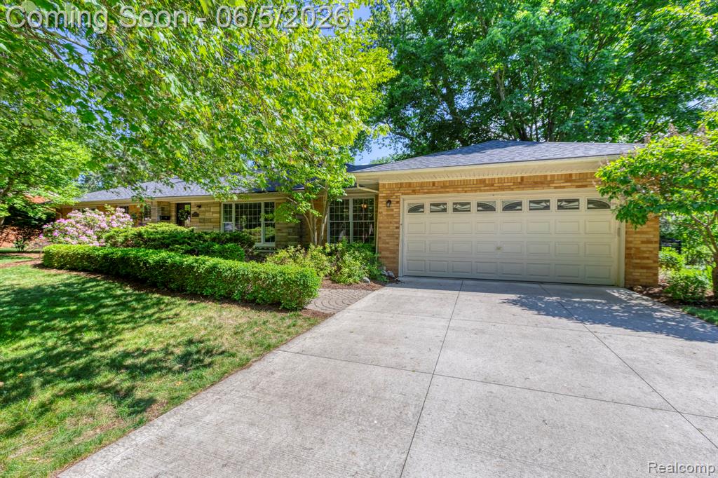19141 Warwick Street, Franklin, MI 48025 — Photo 4