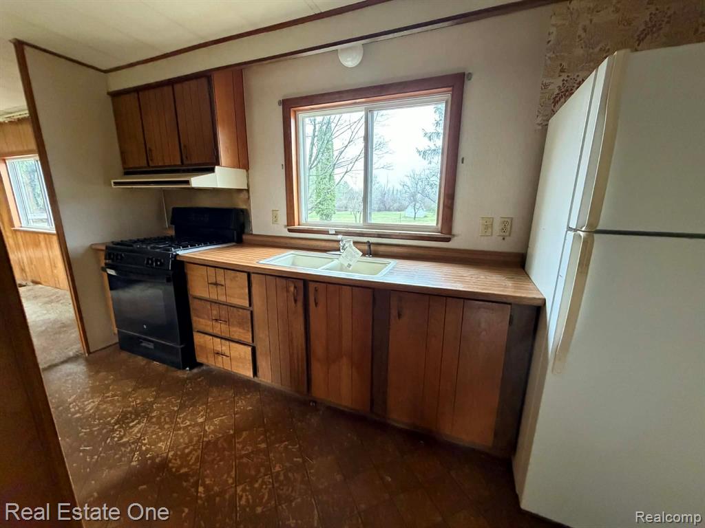 1653 E Pinconning Road, Pinconning, MI 48650 — Photo 20