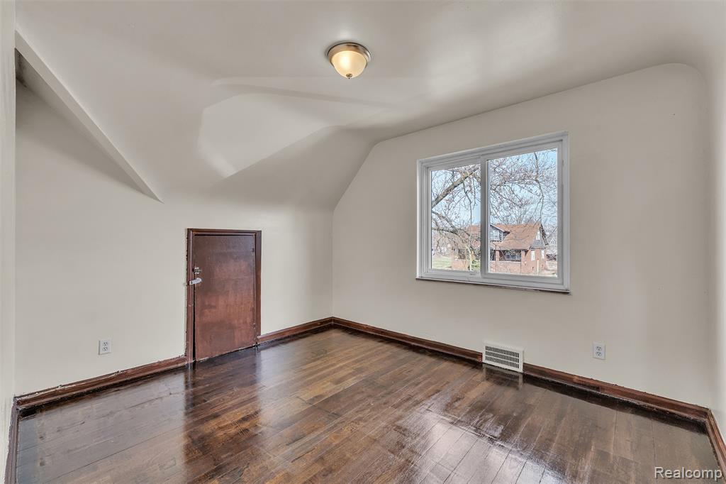 13431 Hartwell Street, Detroit, MI 48227 — Photo 28