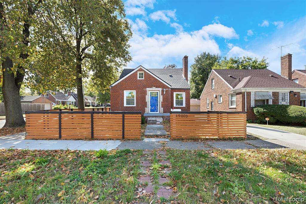 19003 Curtis Street, Detroit, MI 48219 — Photo 29