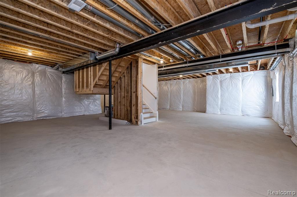50 Lesdale Drive, Troy, MI 48085 — Photo 64