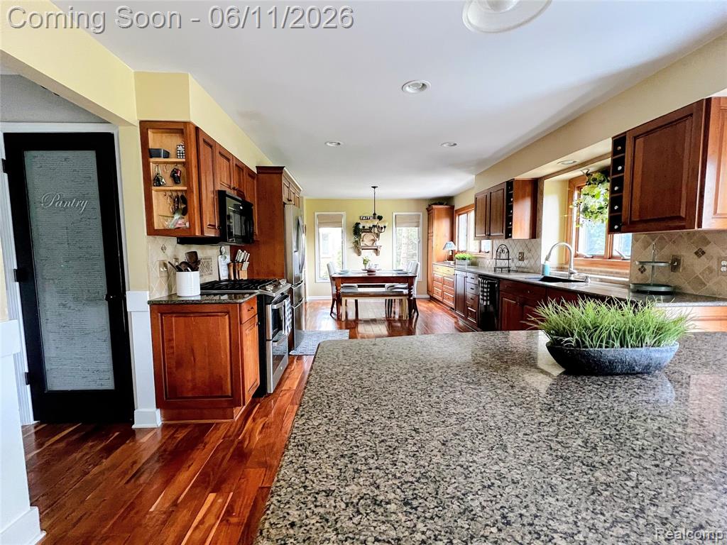 9158 Trillium Lane, Plymouth, MI 48170 — Photo 3