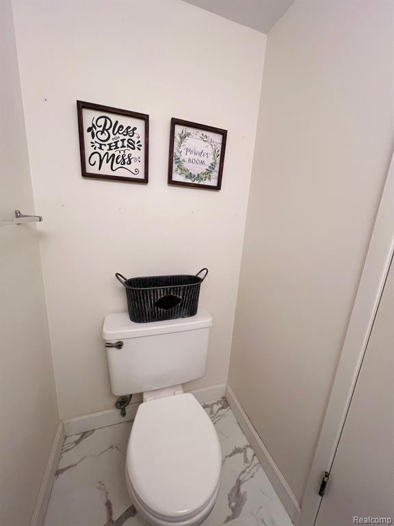 1815 BRENTWOOD Drive, Troy, MI 48098 — Photo 18