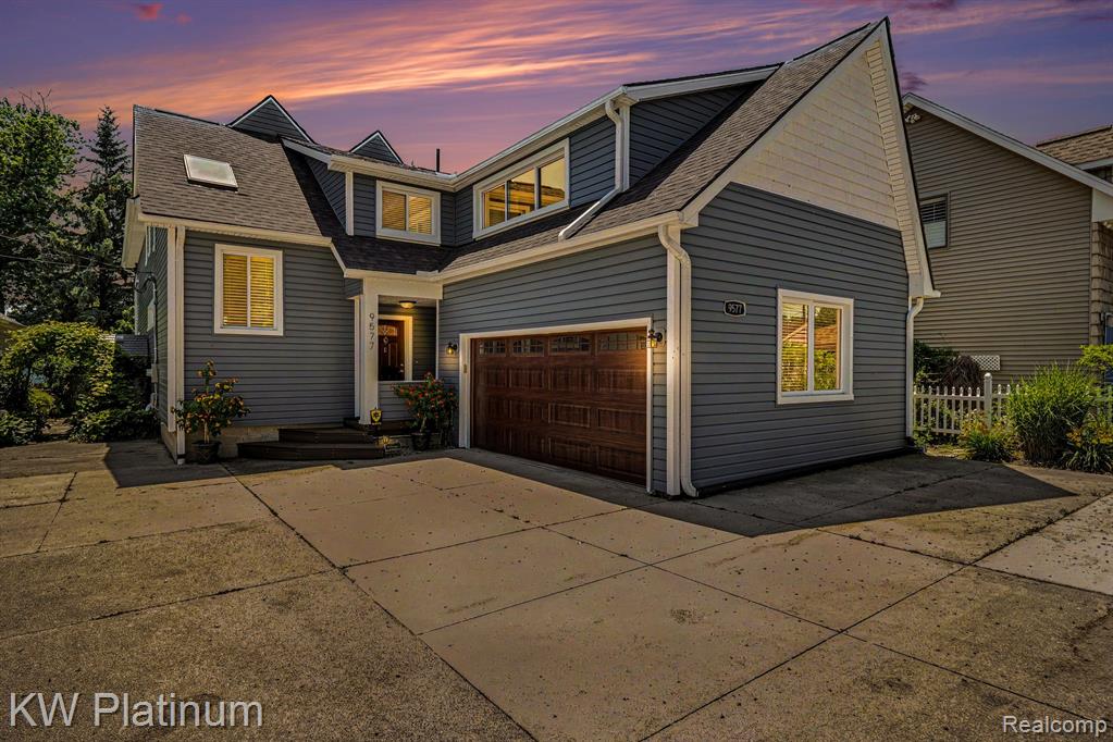 9577 Dixie Highway, Ira, MI