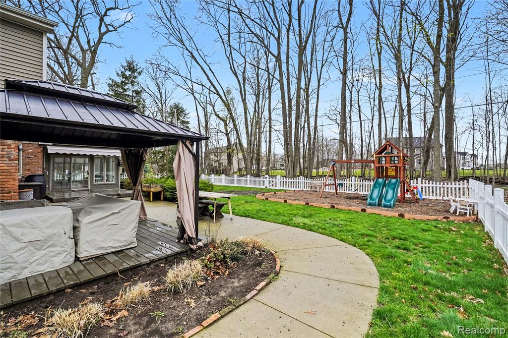 609 Westover Pass, Grand Blanc, MI 48439 — Photo 28