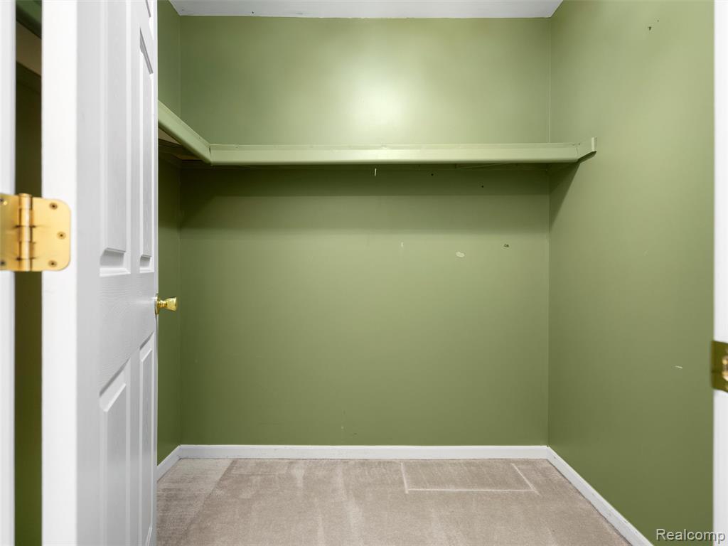 50100 Victoria Place, Macomb, MI 48044 — Photo 40