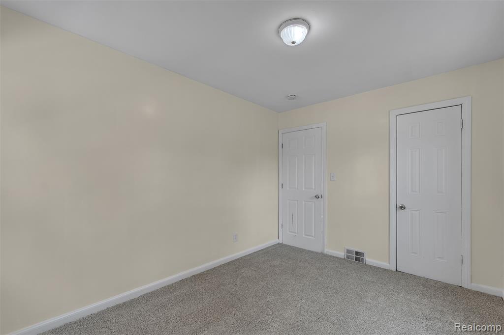 8310 Sirron Street, Detroit, MI 48234 — Photo 24