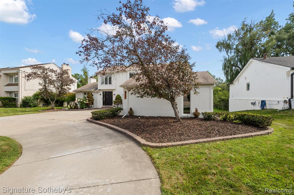 6207 Timberwood N, West Bloomfield, MI — Photo 31