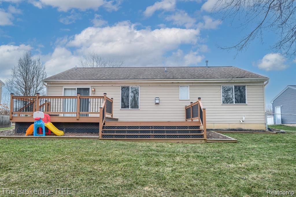 4391 Eagle Lane, Burton, MI 48519 — Photo 5