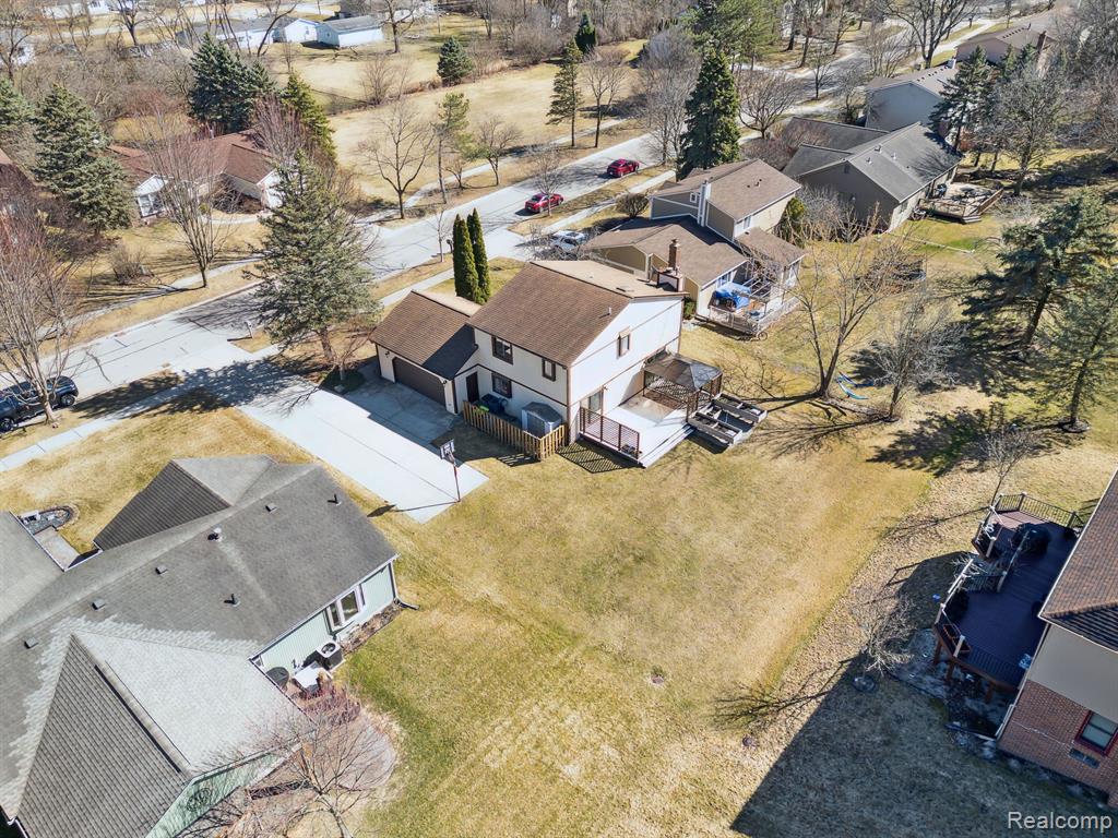 25567 BUCKMINSTER Drive, Novi, MI — Photo 42