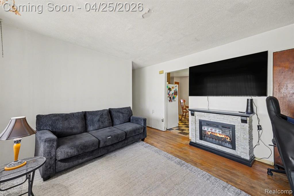 634 Kenilworth Avenue, Pontiac, MI 48340 — Photo 4