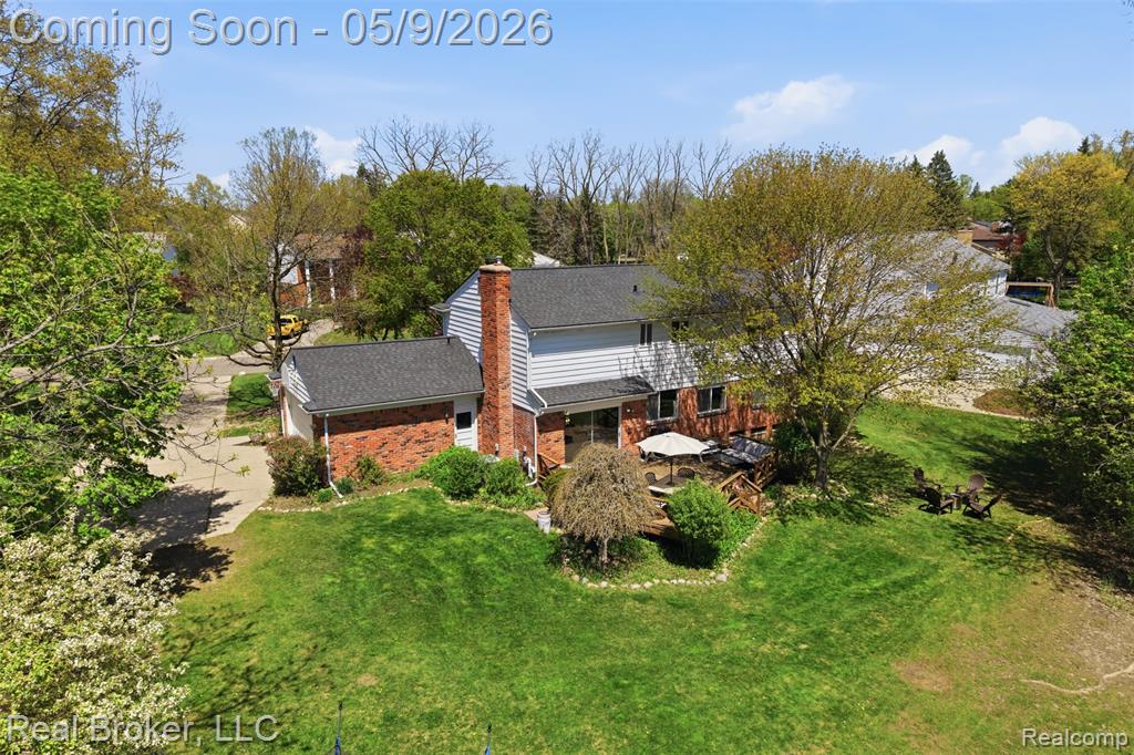 5037 Bantry Drive, West Bloomfield, MI — Photo 45