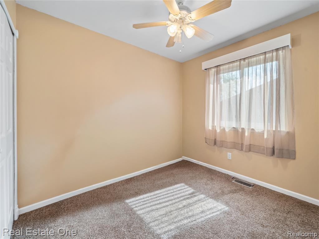 5276 Ethel Boulevard, Brighton, MI 48116 — Photo 11
