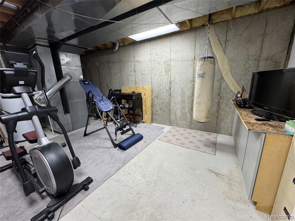 5708 Berwick Court, Clarkston, MI — Photo 38