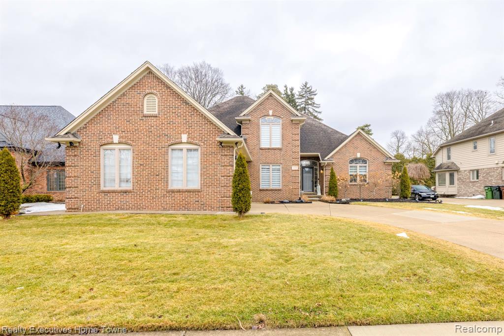 48896 KINGS Drive, Shelby Twp, MI 48315 — Photo 2