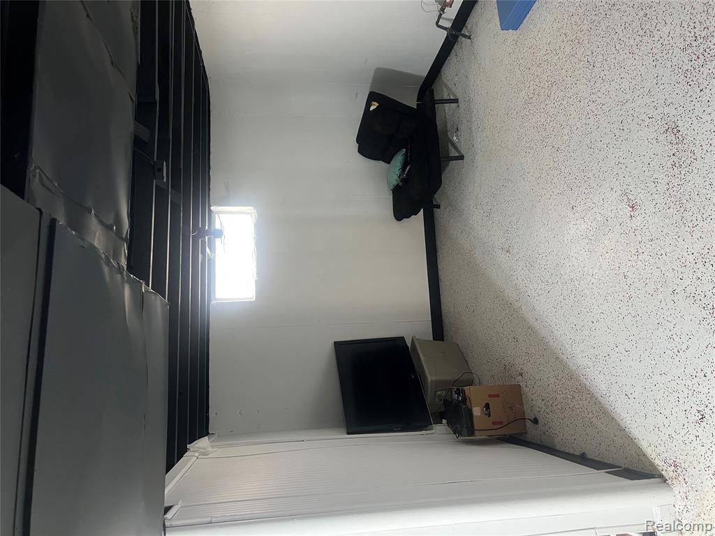 8663 Stout Street, Detroit, MI 48228 — Photo 11