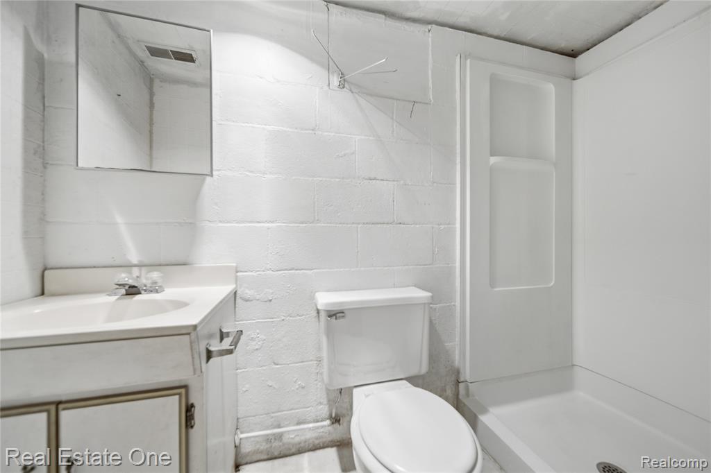 665 S Howell Street, Pinckney, MI 48169 — Photo 22
