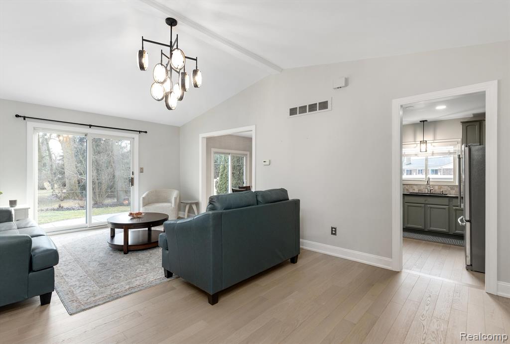 6500 RAINTREE Court, Canton, MI 48187 — Photo 8