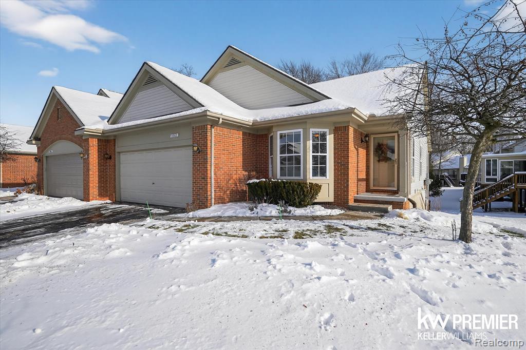 5962 Augusta Lane, Grand Blanc, MI 48439 — Photo 2