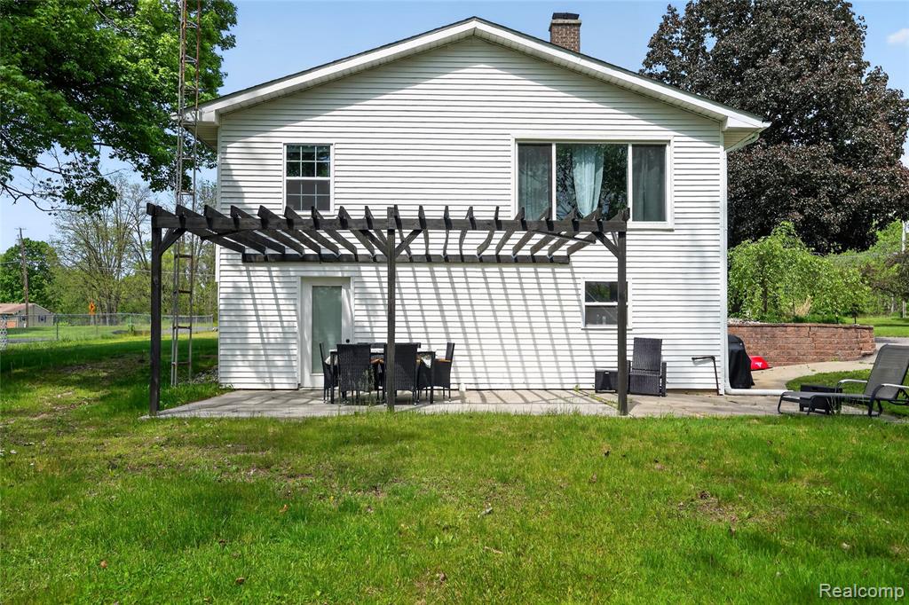 6235 Flushing Road, Flushing, MI 48433 — Photo 44