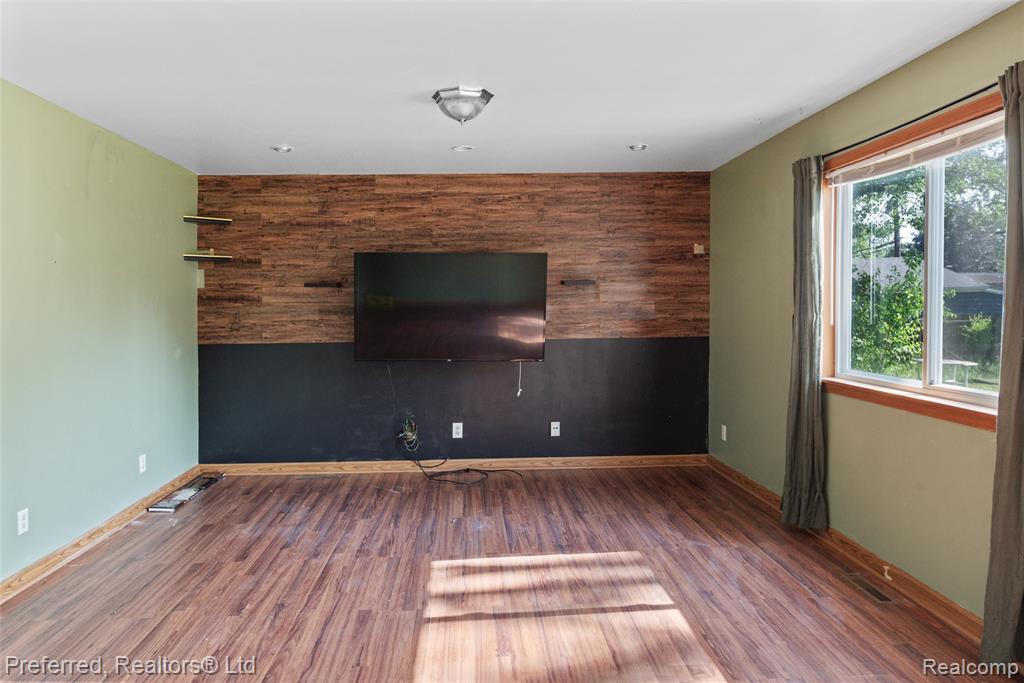 5923 Herbert Street, Westland, MI — Photo 6