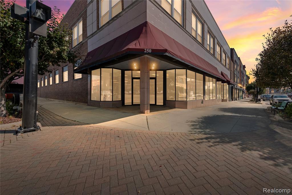 250 Huron Avenue, Port Huron, MI 48060