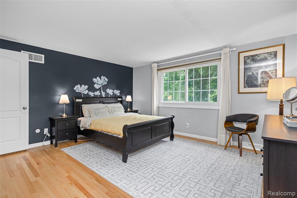 16610 Old Bedford Road, Northville, MI — Photo 26