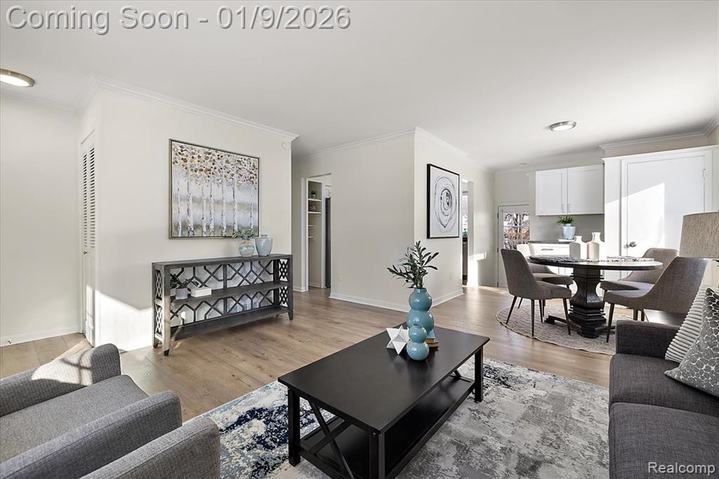 9848 Milburn Street, Livonia, MI 48150 — Photo 6
