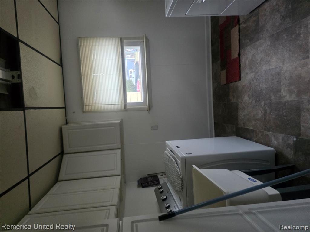 6334 HAMPDEN, Taylor, MI 48180 — Photo 11