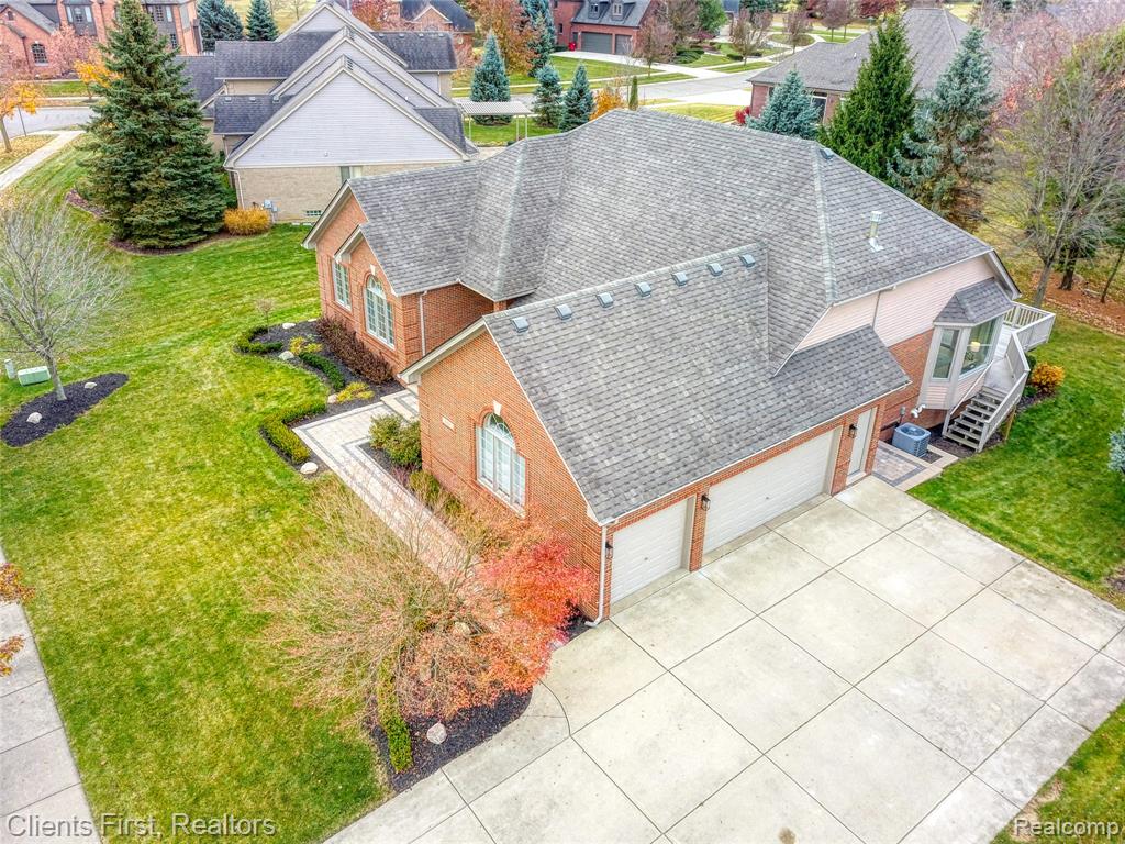 63605 Williamsburg, Washington, MI 48095 — Photo 56