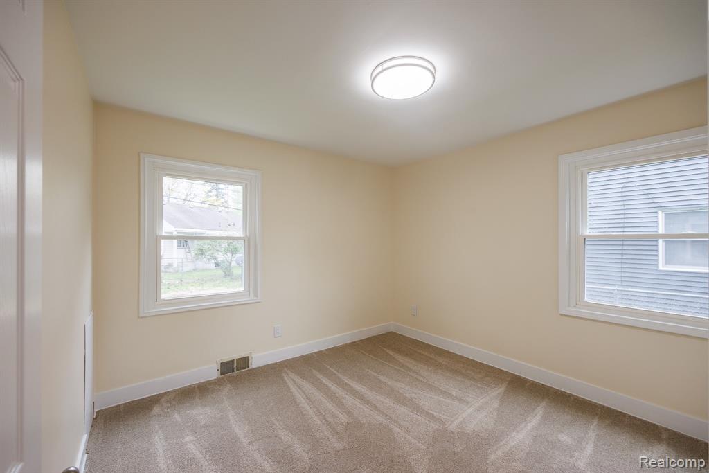 3301 Gratiot Avenue, Flint, MI 48503 — Photo 11