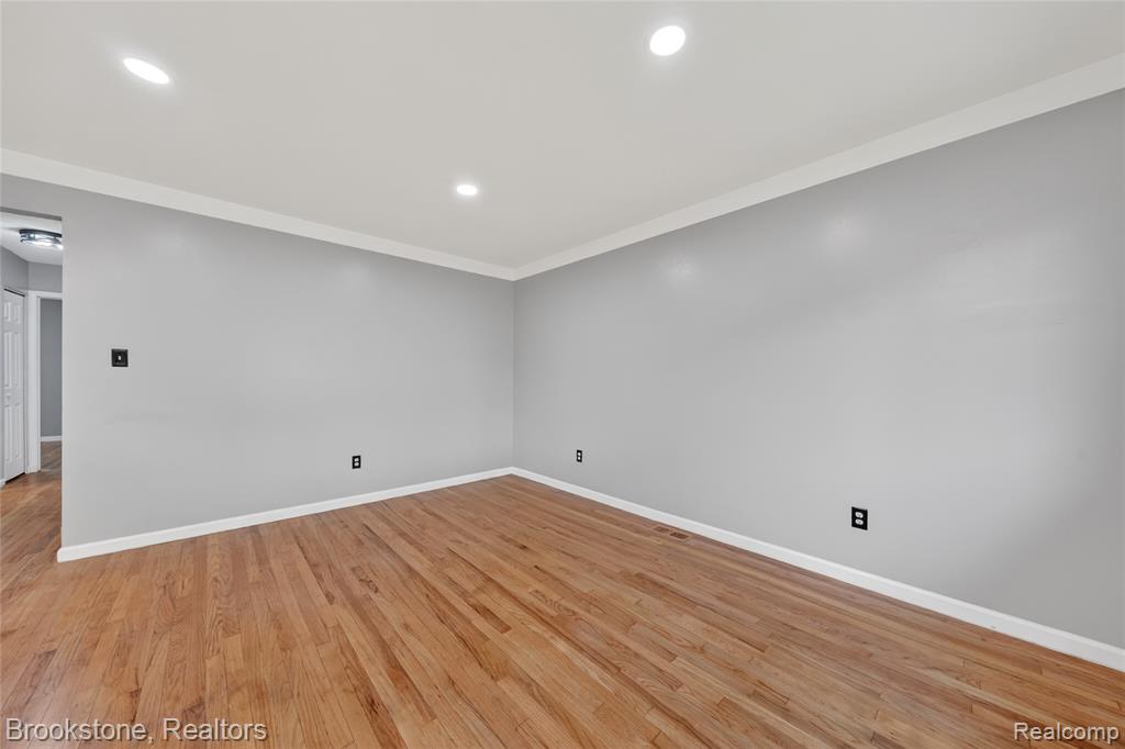 24915 Tallman Avenue, Warren, MI 48089 — Photo 6
