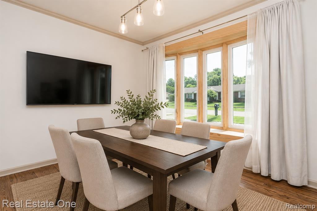 53081 Scenic Drive, Shelby Twp, MI 48316 — Photo 12