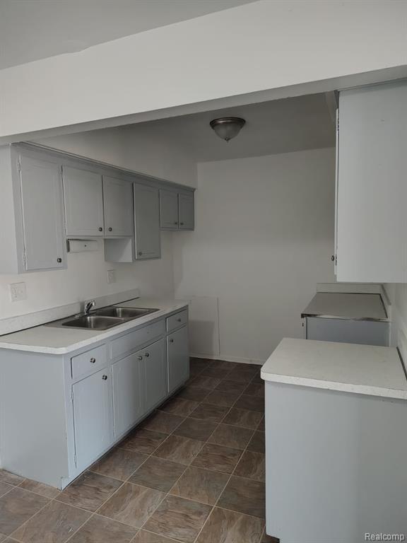 10101 Cadieux Road, Detroit, MI 48224 — Photo 6