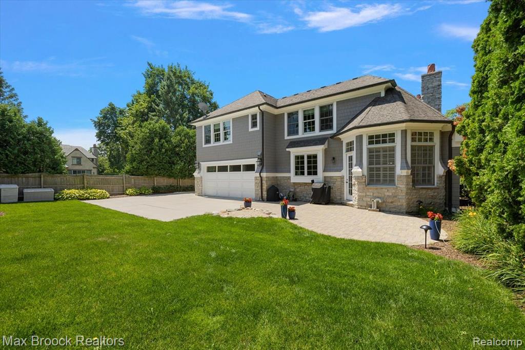 620 Lakeside Drive, Birmingham, MI 48009 — Photo 57