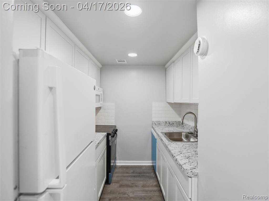 22700 Garrison Street, 604, Dearborn, MI 48124 — Photo 11