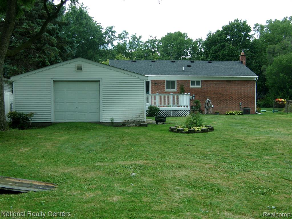 5856 HENRY RUFF Road, Garden City, MI — Photo 8