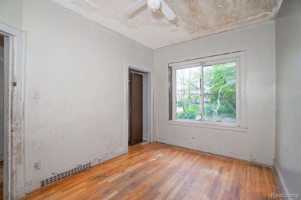 15930 TURNER Street, Detroit, MI 48238 — Photo 13