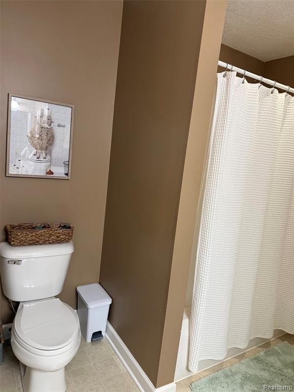 16118 Jeff Court, Grand Ledge, MI 48837 — Photo 40