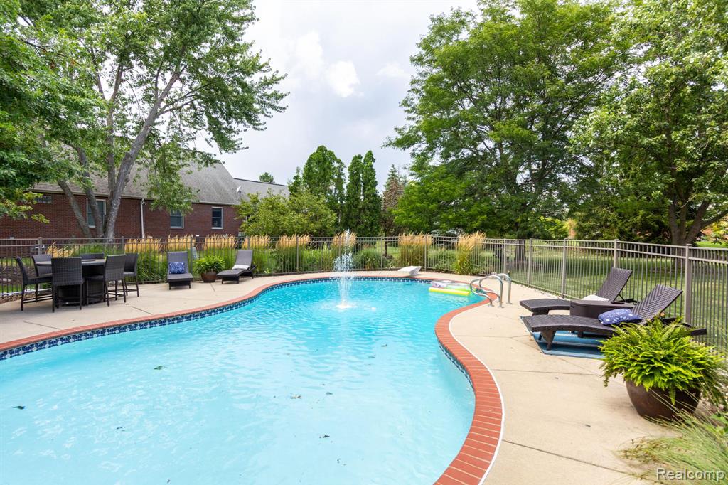 45340 Lothrop Road, Canton, MI 48188 — Photo 55