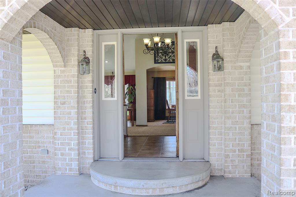 2821 3rd Avenue W, Gladstone, MI 49837 — Photo 5
