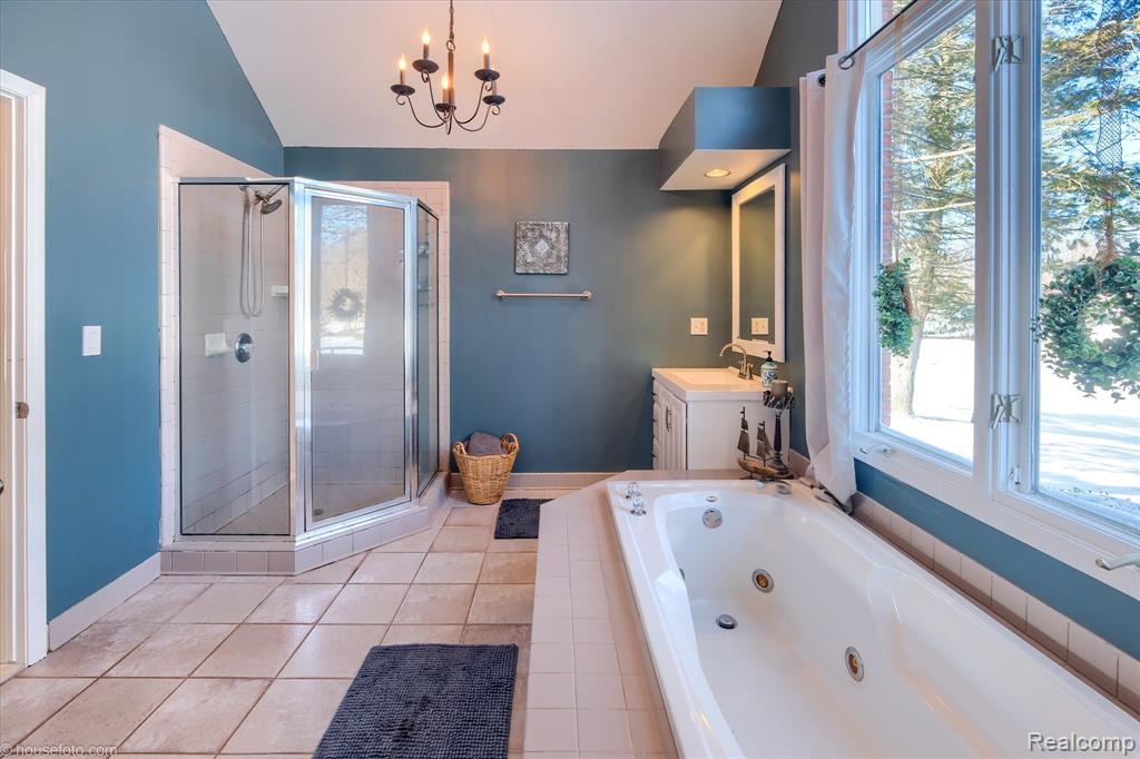 2051 E Oakwood Road, Oxford, MI 48370 — Photo 35