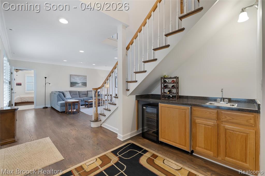 73 Hawthorne Road, Grosse Pointe Shores, MI 48236 — Photo 11