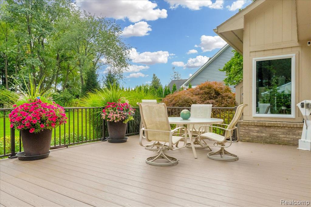 5050 Whitlow Court, Commerce Twp, MI 48382 — Photo 31