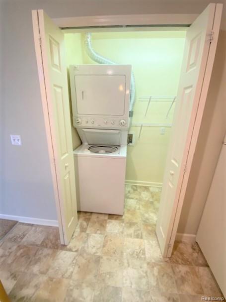 69041 Garden Drive, Richmond, MI, 48062