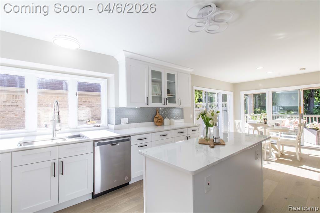 22170 ORCHARD Way, Beverly Hills, MI 48025 — Photo 25