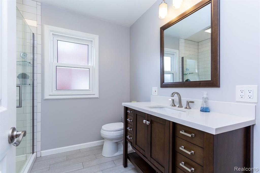 9648 STERLING Avenue, Allen Park, MI 48101 — Photo 27