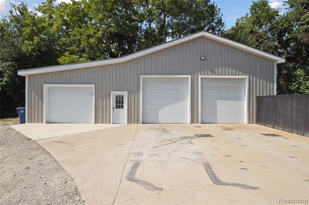 6524 Reilly Drive S, Gregory, MI 48137 — Photo 10